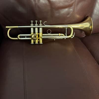 Holton 51LB Bb Trumpet (1954) SN 260346 (100% new clear lacquer)(professional) image 5