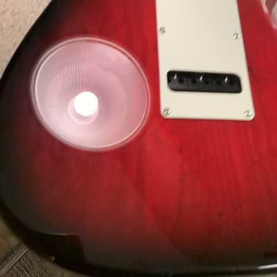 G&L Legacy USA 2002 - Redburst image 10