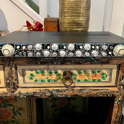 Empirical Labs Lil FrEQ Equalizer 2010s - Black image 5