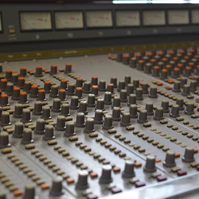 Tascam M600 | 32 Channel (16ch bus) | Vintage Recording Console