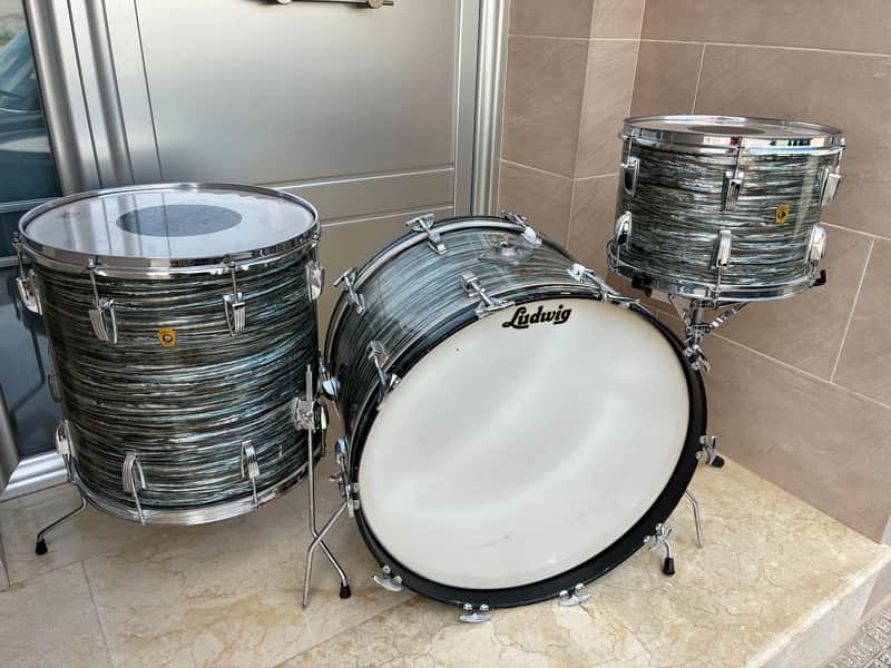 Ludwig Hollywood 1966 - Blue Oyster Pearl image 1