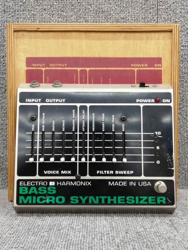 Electro-Harmonix Bass Micro Synthesizer