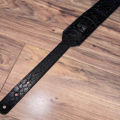 Carlino Steve Lukather #2 black scale leather with black studs 2025 - Black and black image 10