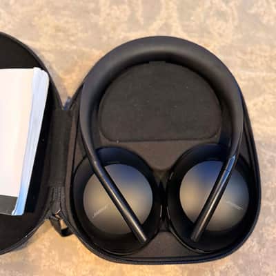 Bose 700 Noise Cancelling Bluetooth Headphones Black with Case Tested image 8