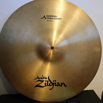 Zildjian 18" A Series Medium Thin Crash Cymbal 1982 - 2012 - Traditional image 1
