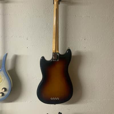 Fender Pawn Shop Mustang Bass 2013 - 2014 - 3-Color Sunburst image 4