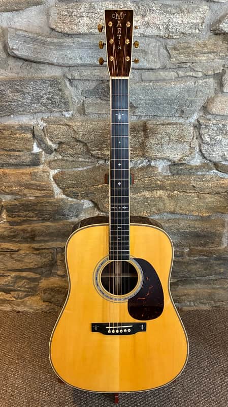Martin Custom Shop HD-28