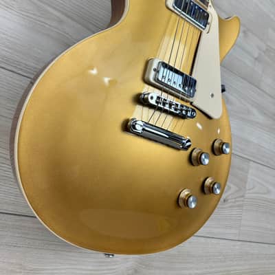 Gibson Les Paul Deluxe 70s Electric Guitar - Goldtop image 4
