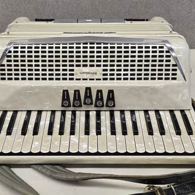 Excelsior Accordiana Ivory 508 Piano Slimline Accordion LMM 41/120 Ready to Play image 2