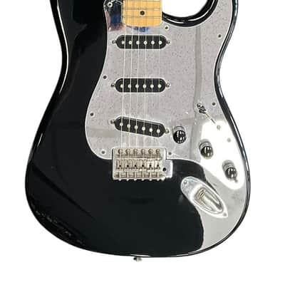 Fender Guitar - Electric Stratocaster Standard image 3