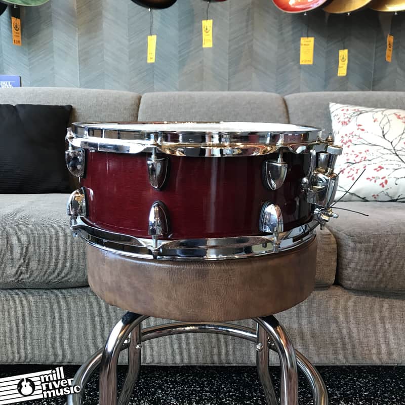 Unbadged Maple Snare 5" x 14" *Very Good Condition* image 1