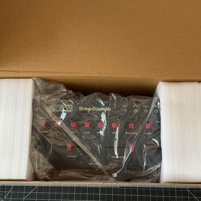 Behringer Solina String Ensemble 49-Voice Synthesizer 2023 - Present - Black image 2