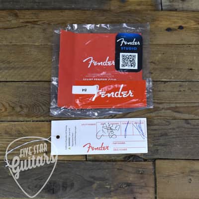 Fender Limited Edition Vintera III Early 60s Telecaster  Custom - 3-Color Sunburst with Gigbag image 15