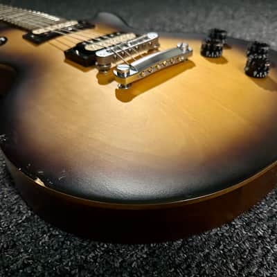 Gibson Les Paul LPJ 2014 120th anniversary - Fireburst - maple neck/top - gig bag and candy. image 8