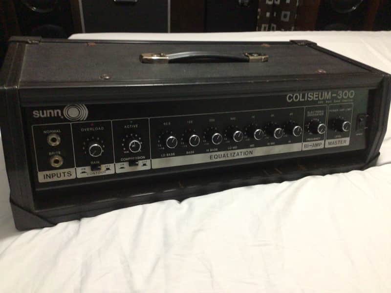 Sunn Coliseum 300-Watt Bass Amplifier Head just serviced image 1