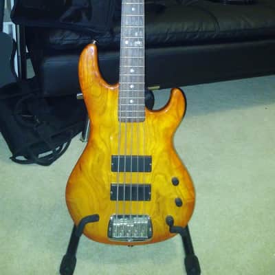 G&L L-5500 1995 Honeyburst image 1