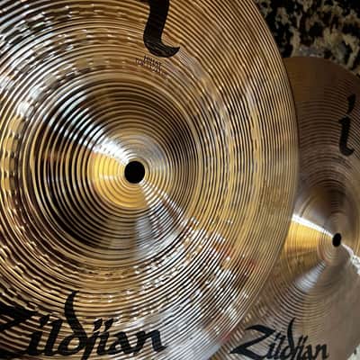 (MINT) Zildjian 13" I Family Hi-Hat Cymbals (Pair) - Traditional image 2