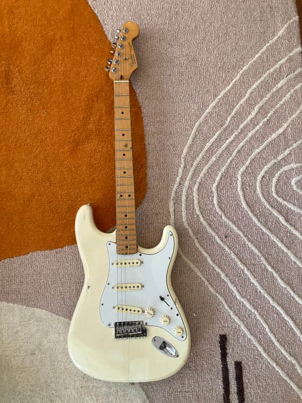 Fender Stratocaster 1990 White image 1