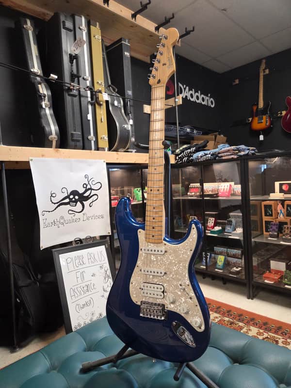 Fender Standard HSS Stratocaster 2008 image 1