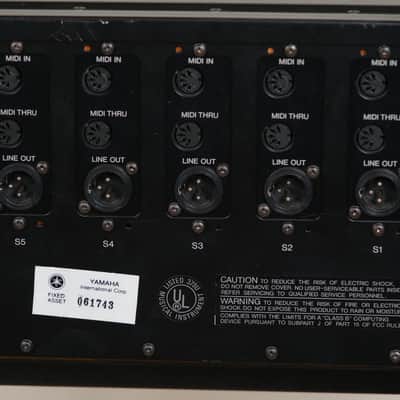 Yamaha TX816 8-Module FM Synthesizer 1984 - Black Bild 8