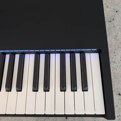 Native Instruments Komplete Kontrol S88 MK3 - Present - Black image 6