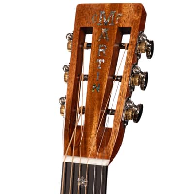 Martin Custom Shop 00 Goncalo Alves/Bearclaw Sitka Spruce (523) image 5