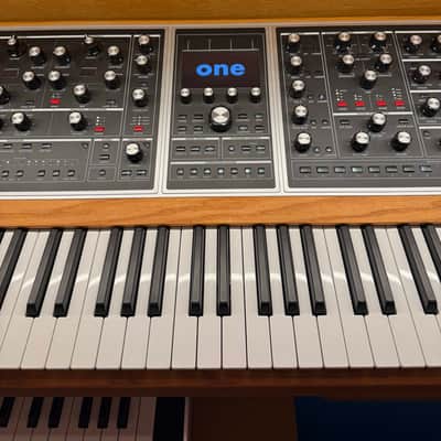 Moog One 16-Voice 61-Key Polyphonic Analog Synthesizer 2018 - Present - Black/Ash image 2
