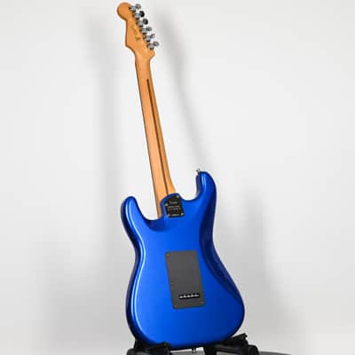 Fender American Ultra II Stratocaster w/ Ebony Fingerboard- Noble Blue (US240031696) image 14