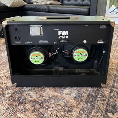 Fender FM 212R image 3
