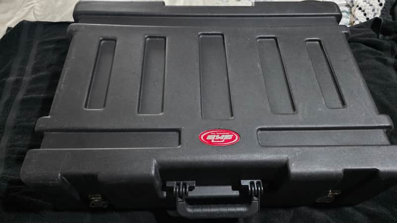 SKB STAGE FIVE PEDAL BOARD image 1
