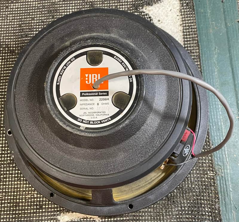 JBL 2206H - 12" Speaker - 8 Ohms - 600 Watts image 1