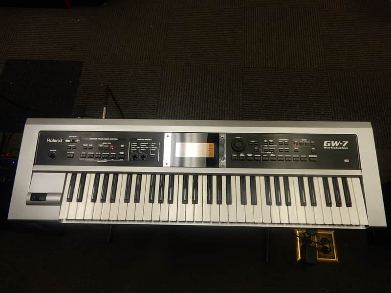 Roland GW-7 61-Key Workstation Keyboard image 1