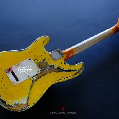 Fender Stratocaster 50th Anniversary Yellow Heavy Aged Relic (RARE) image 2