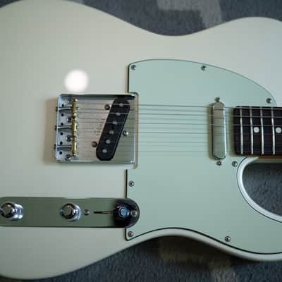 Fender American Professional Classic Telecaster 2025 - Present - Olympic Pearl image 3