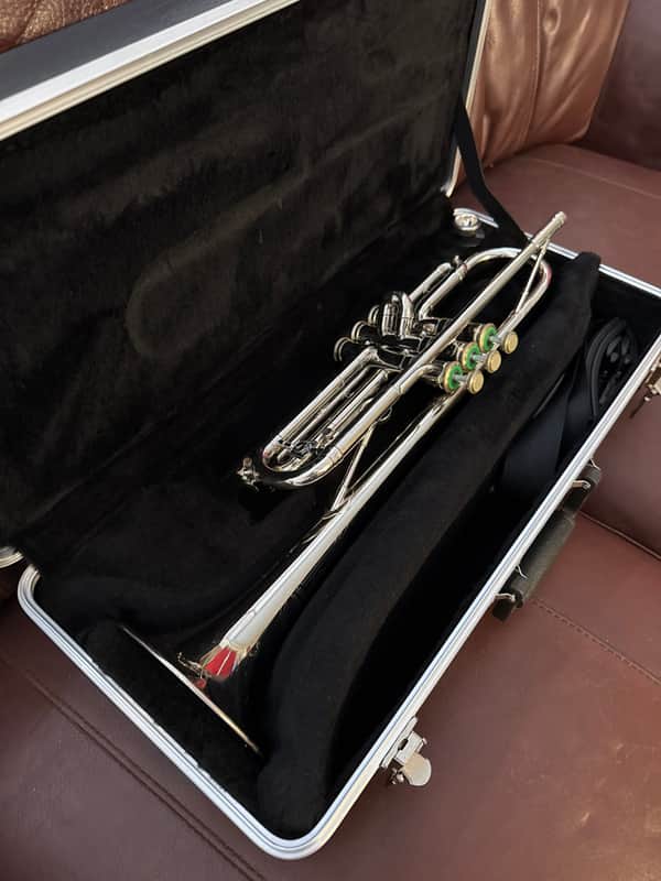 Holton Galaxy (T401) Bb Trumpet SN 458343 Nickel-silver | Reverb