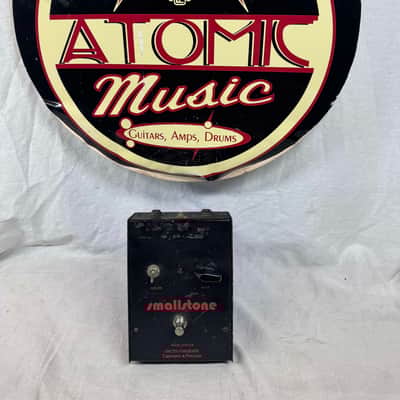 Electro-Harmonix Russian Small Stone Phaser V3 | Reverb