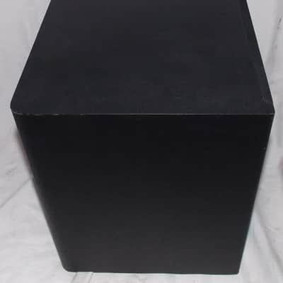 Triad OmniSub 8 compact acoustic suspension sealed powered subwoofer image 3