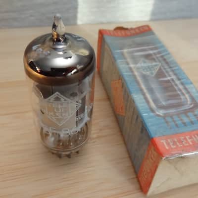 Rare 1958 NOS NIB TELEFUNKEN ef86 silver MEDICAL grade VERY STRONG tube preamp limiter tube mic U67 image 4