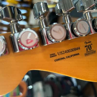 Fender American Ultra II Stratocaster, Maple Fingerboard 2024 - Solar Flare/ 8lbs. 1.6oz. #US240030944 image 8