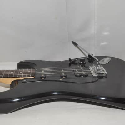 Fender Stratocaster Electric bass Electric Guitar Ref No 7747 image 9