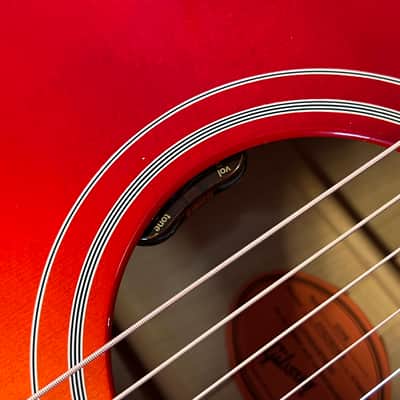 2026 Gibson Dove Original Vintage Cherry Sunburst image 6