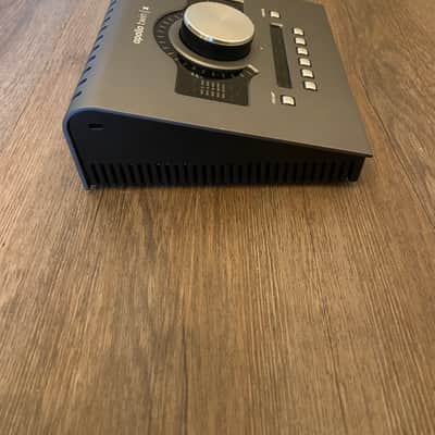 Universal Audio Apollo Twin X QUAD Thunderbolt 3 Audio Interface 2019 - Present - Gray image 2