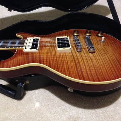 HAMER USA Sunburst Archtop AAAA 10 Top Flametop Electric Guitar and Case image 6