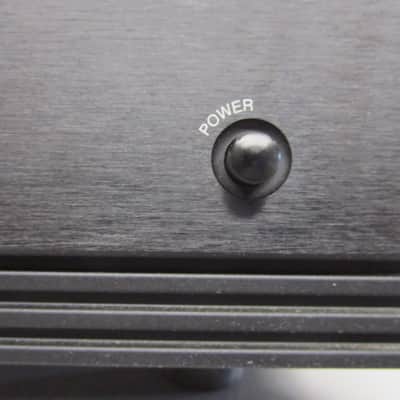 Anthem MCA 2 Series II Power Amplifier image 3
