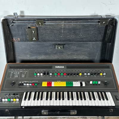 Yamaha CS-50 Synthesizer Polyphonic Synthesizer 1977 - Black image 2