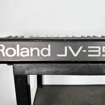 Roland JV-35 Keyboard Synthesizer Expandable image 4