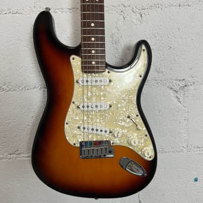 1993 Fender American Standard Stratocaster - Sunburst image 2