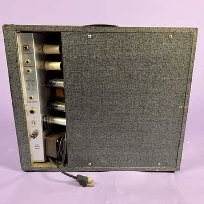 1965 Silvertone 1482 Amplifier image 5