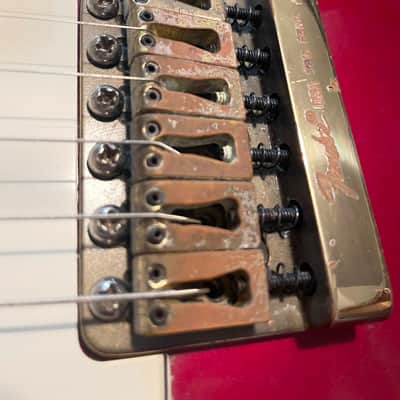 Fender The Strat 1980 - 1983 -   Rosewood Fretboard, Candy Apple Red image 4