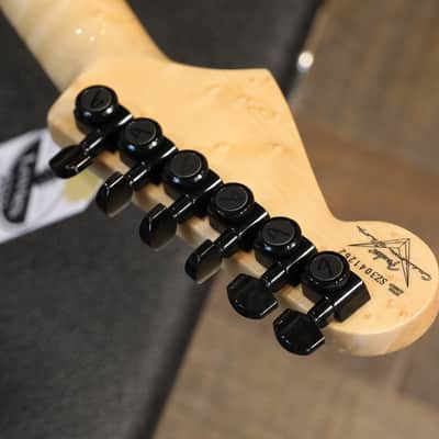 2003 Fender Custom Shop Showmaster Neck Thru Electric Guitar Birdseye Blue Quilt + OHSC image 20